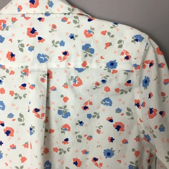 L.L. Bean Floral Blouse Wrinkle Free Button Up Top XXS Pink Blue Flowers - Picture 6 of 8